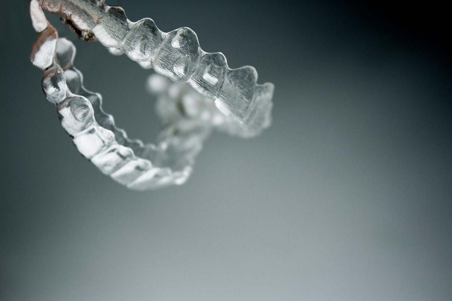 4 Tips On How To Clean Invisalign Aligners